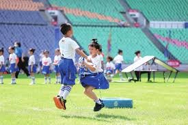 WTA125昂热女单首轮 张帅2-0取胜晋级16强